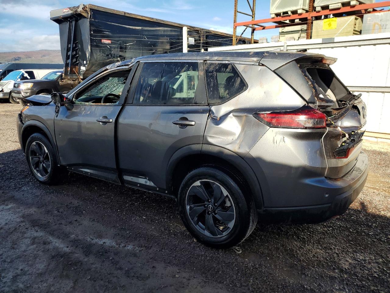 2024 NISSAN ROGUE SV photo 2