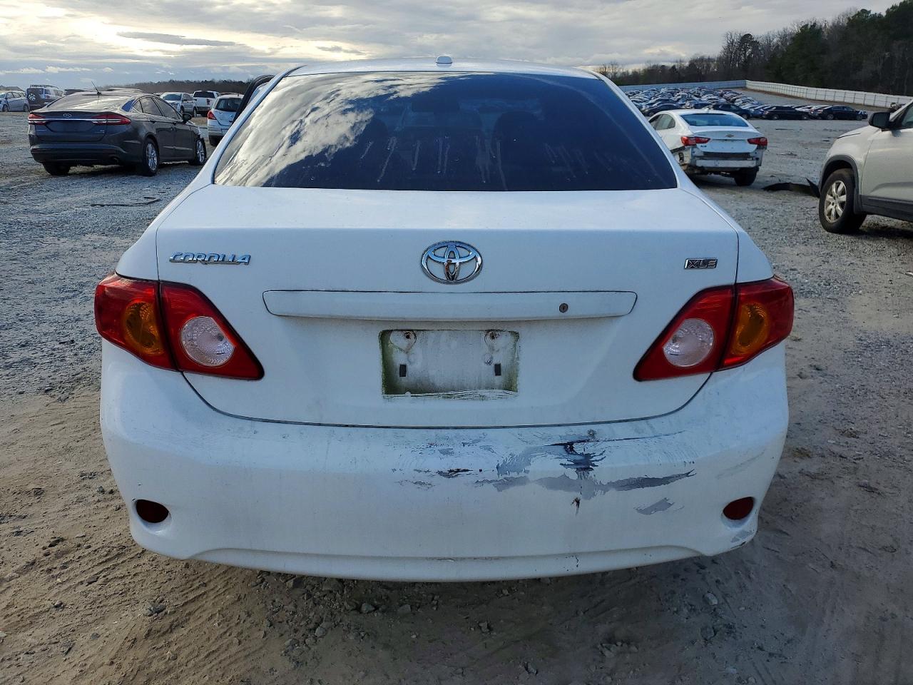 2009 TOYOTA COROLLA BASE photo 11