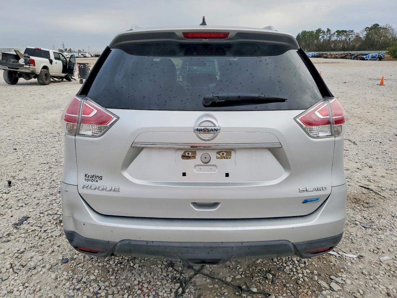 2014 NISSAN ROGUE SL photo 6