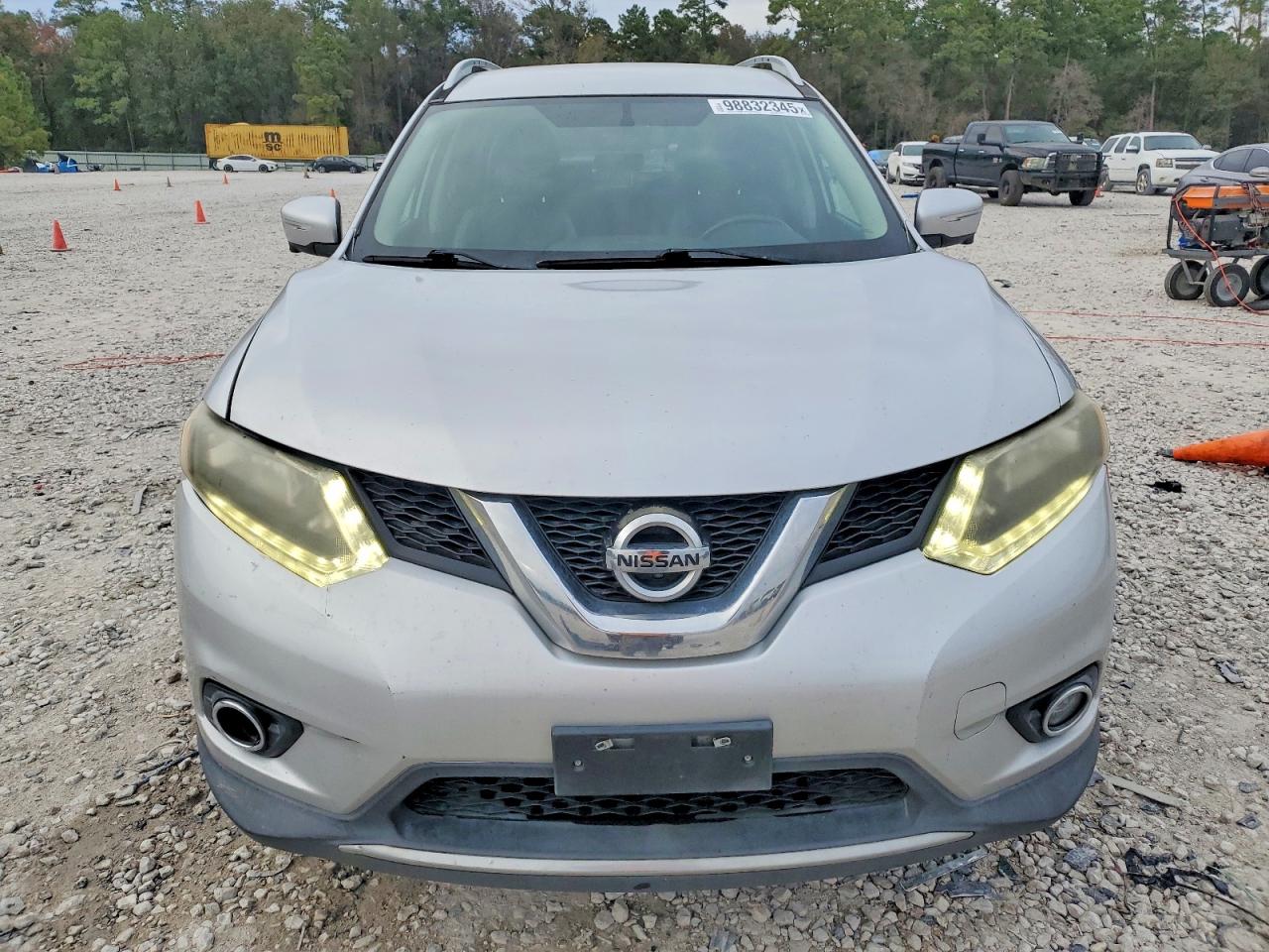 2014 NISSAN ROGUE SL photo 5