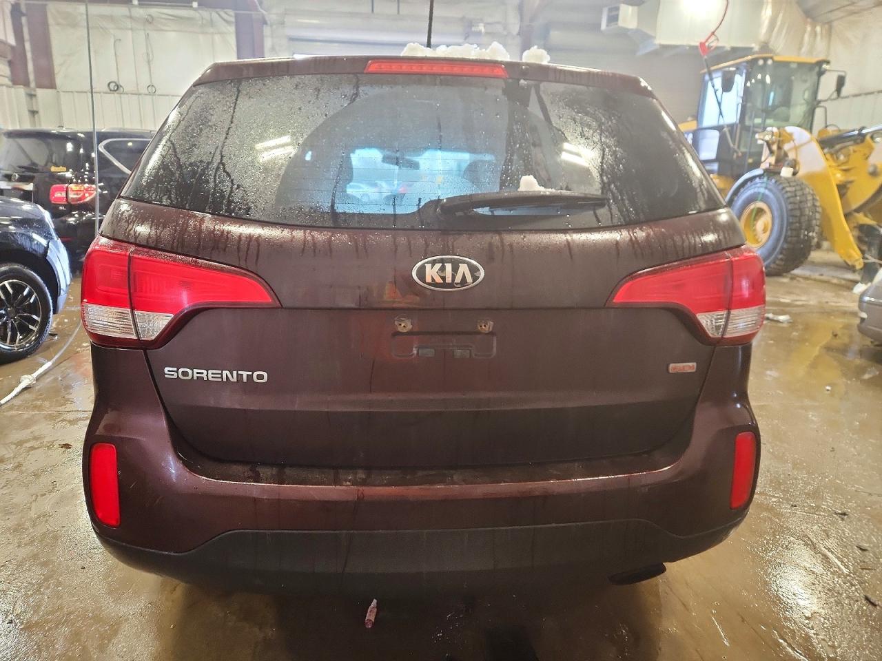 2014 KIA SORENTO LX photo 6