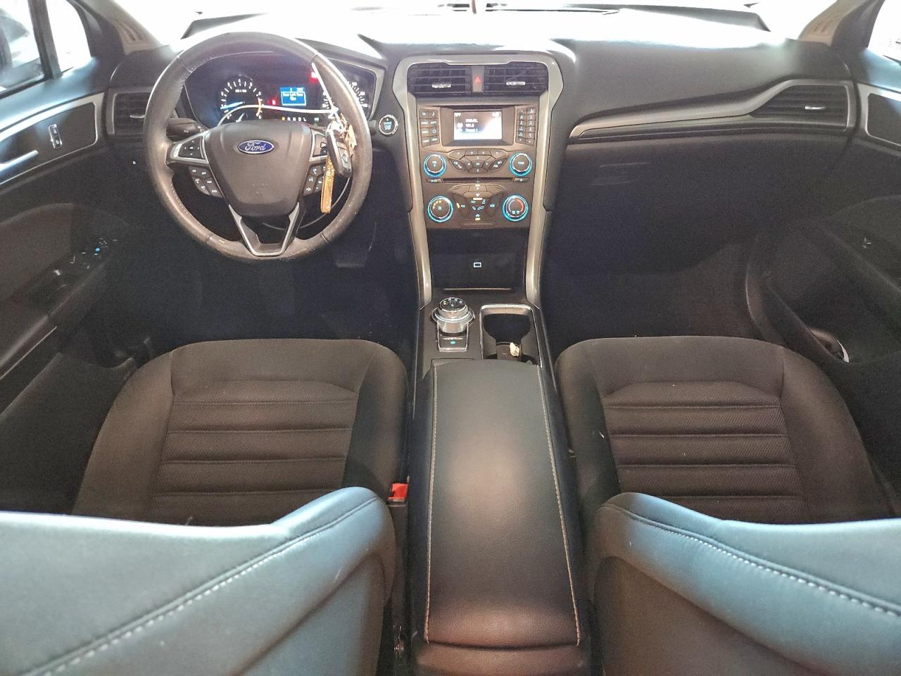 2017 FORD FUSION S photo 8
