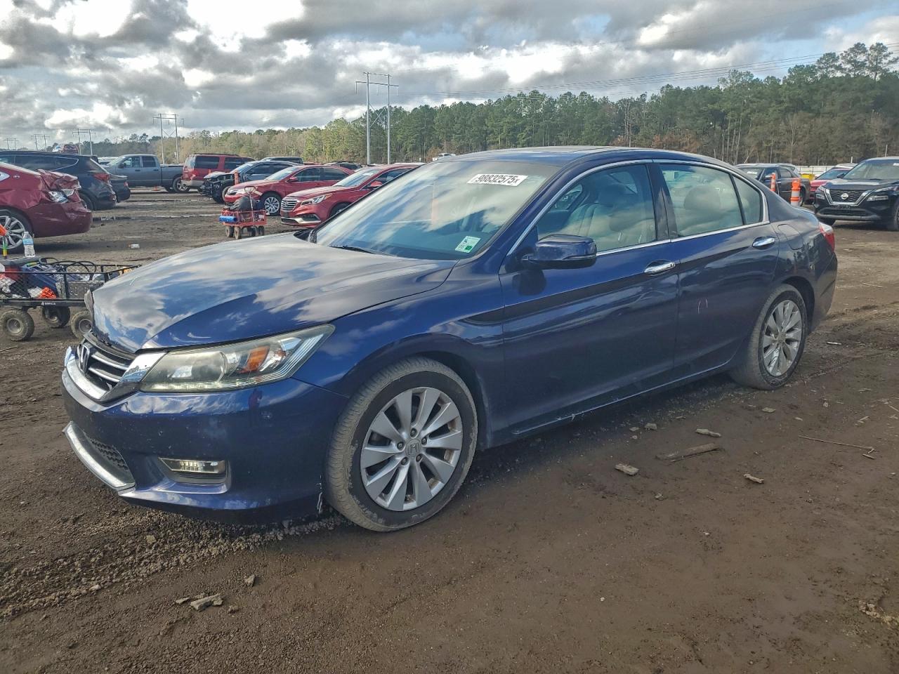 2013 HONDA ACCORD