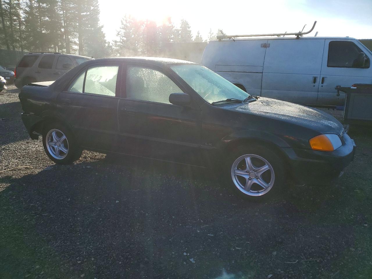 2000 MAZDA PROTEGE DX photo 4