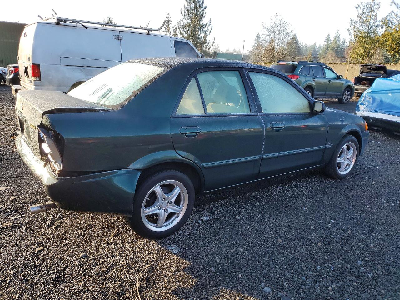 2000 MAZDA PROTEGE DX photo 3