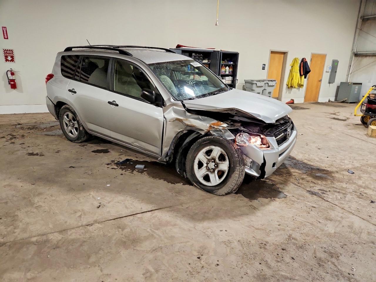 2012 TOYOTA RAV4 photo 7