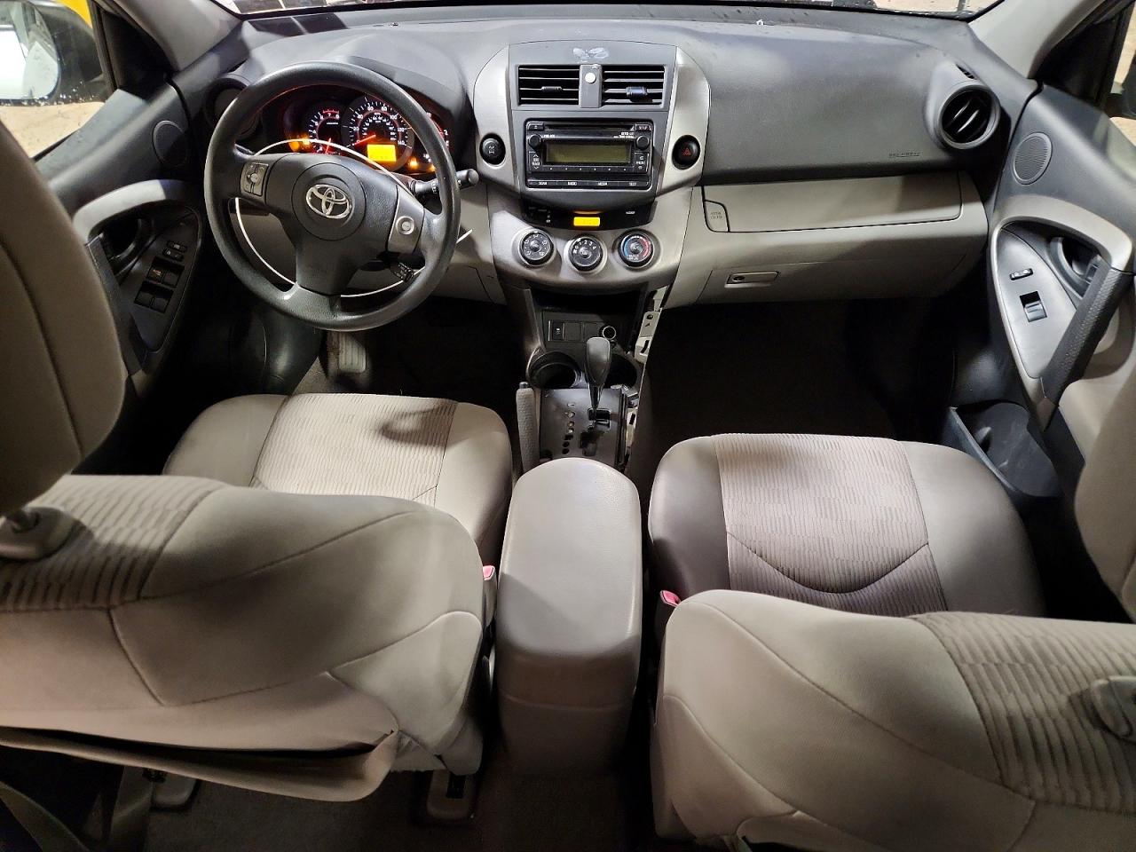 2012 TOYOTA RAV4 photo 15