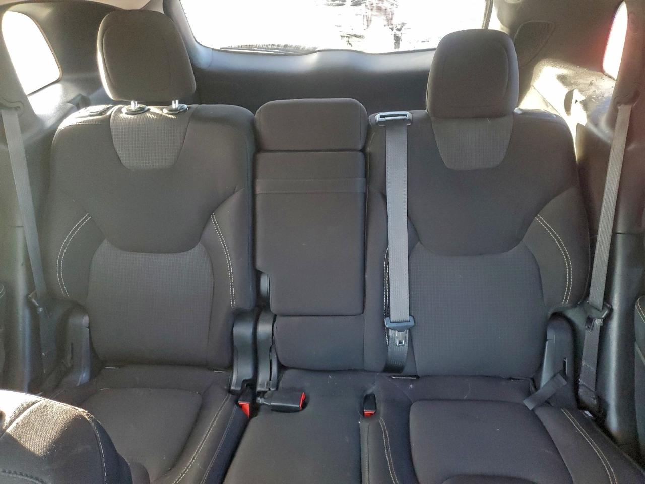 2015 JEEP CHEROKEE LATITUDE photo 10