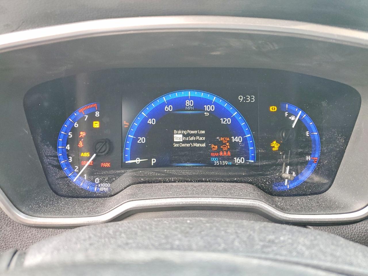 2022 TOYOTA COROLLA CROSS XLE photo 9