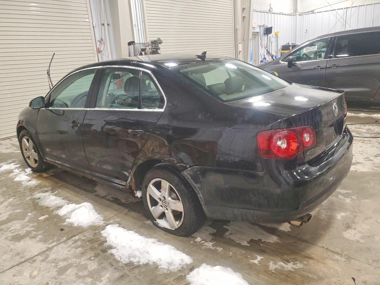 2008 VOLKSWAGEN JETTA SE photo 2