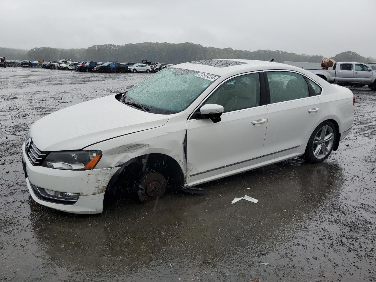 2015 VOLKSWAGEN PASSAT