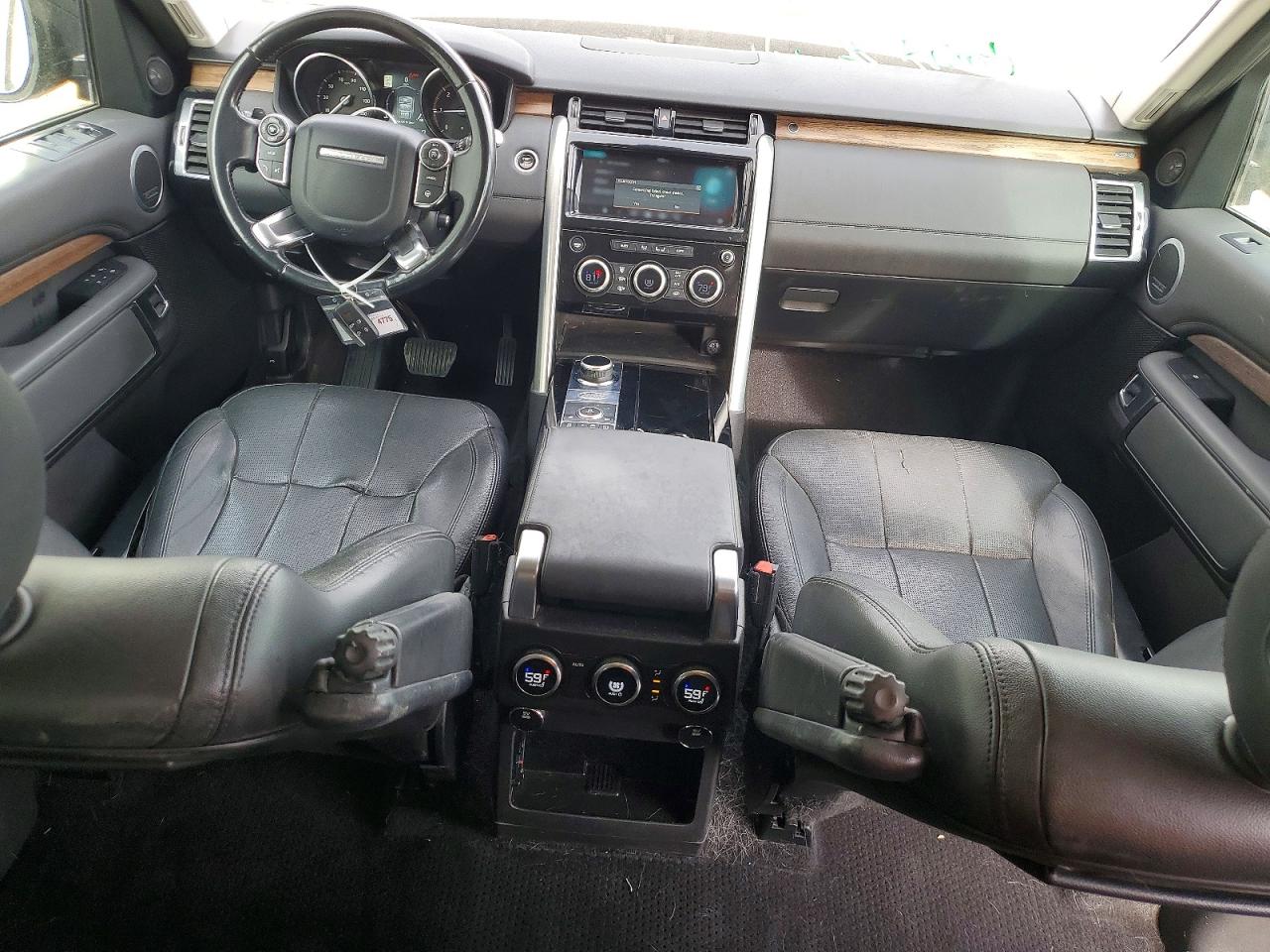 2017 LAND ROVER DISCOVERY HSE photo 8