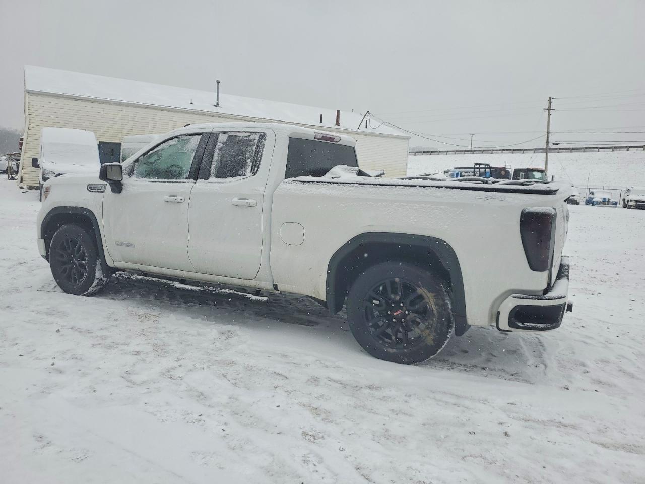 2021 GMC SIERRA K1500 ELEVATION photo 2