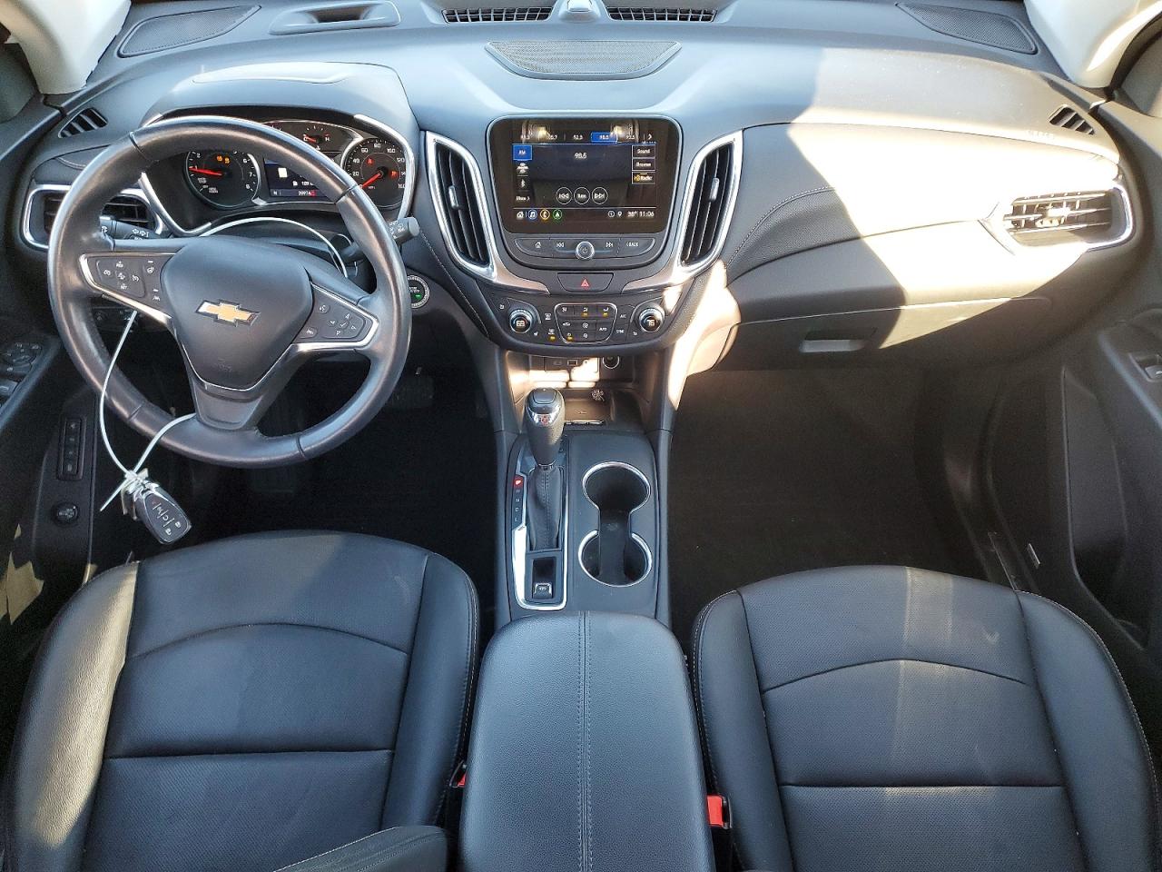 2021 CHEVROLET EQUINOX photo 8