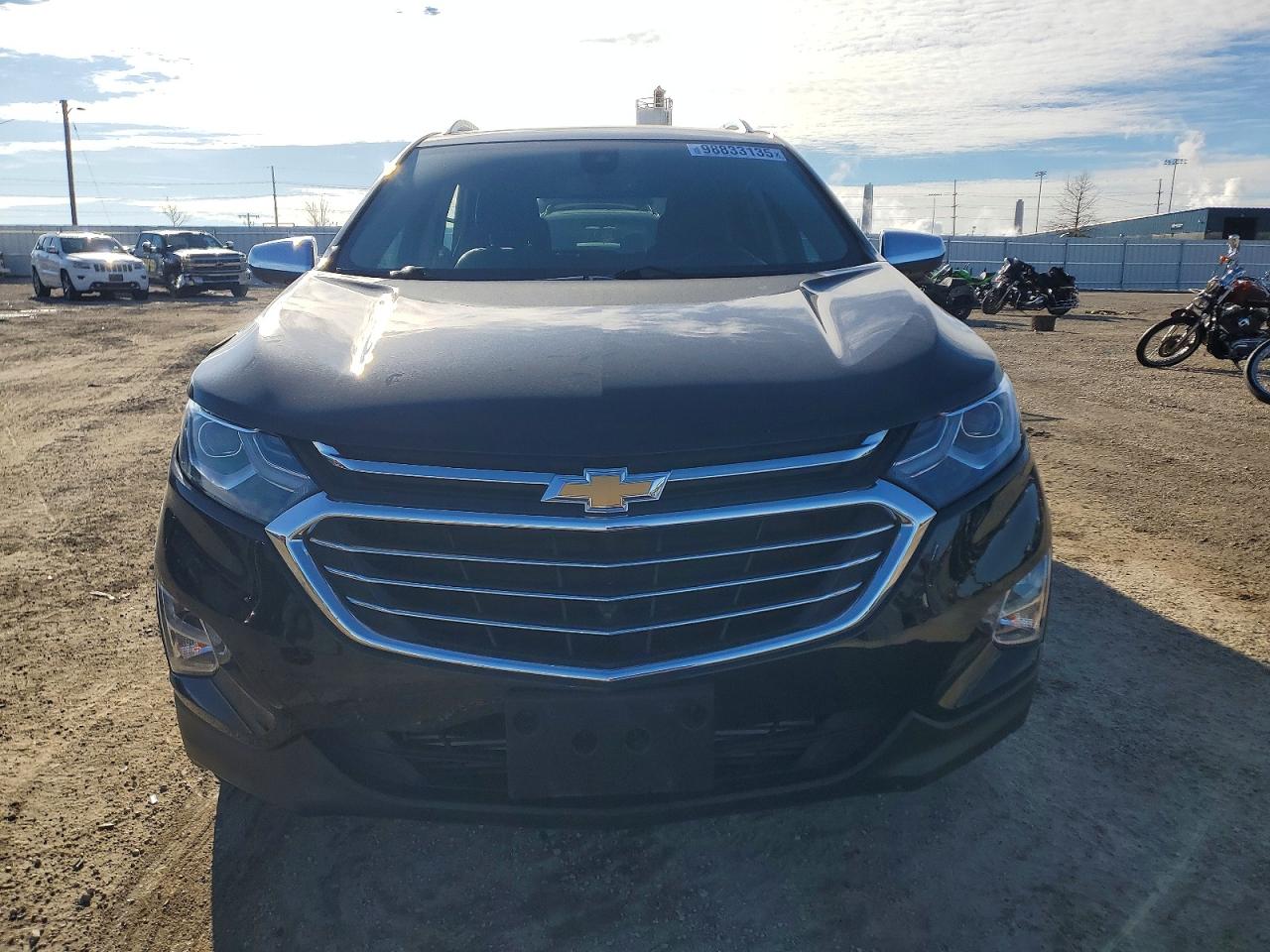 2021 CHEVROLET EQUINOX photo 5