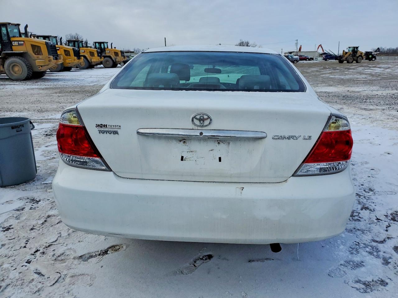2006 TOYOTA CAMRY LE photo 6