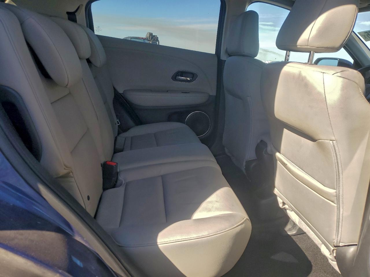 2016 HONDA HR-V EXL photo 10