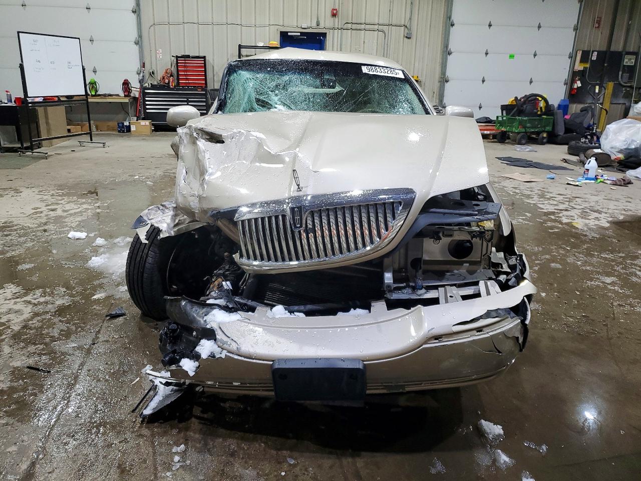 2006 LINCOLN TOWN CAR DESIGNER photo 5