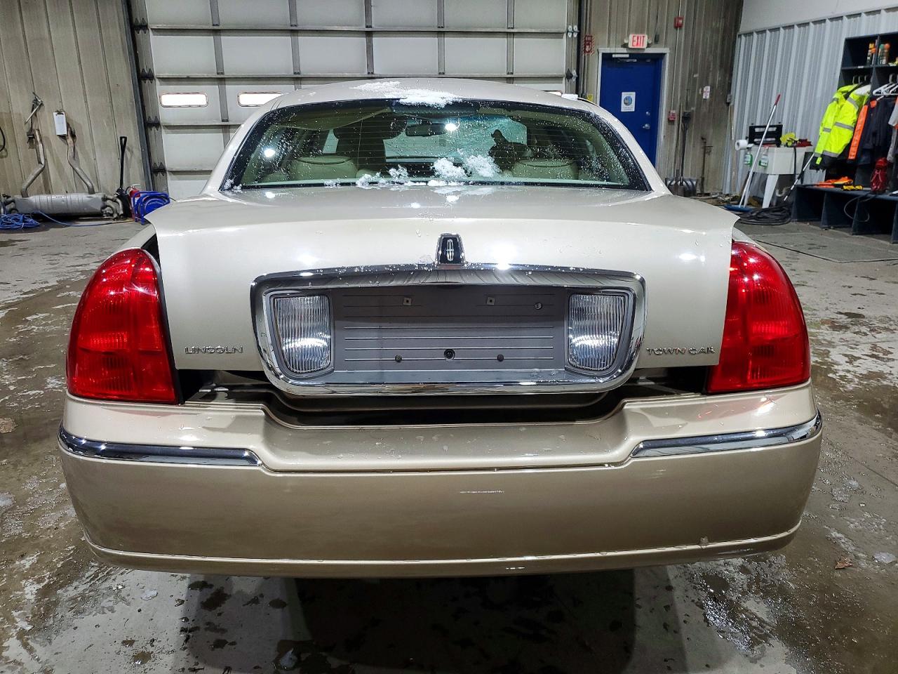 2006 LINCOLN TOWN CAR DESIGNER photo 6
