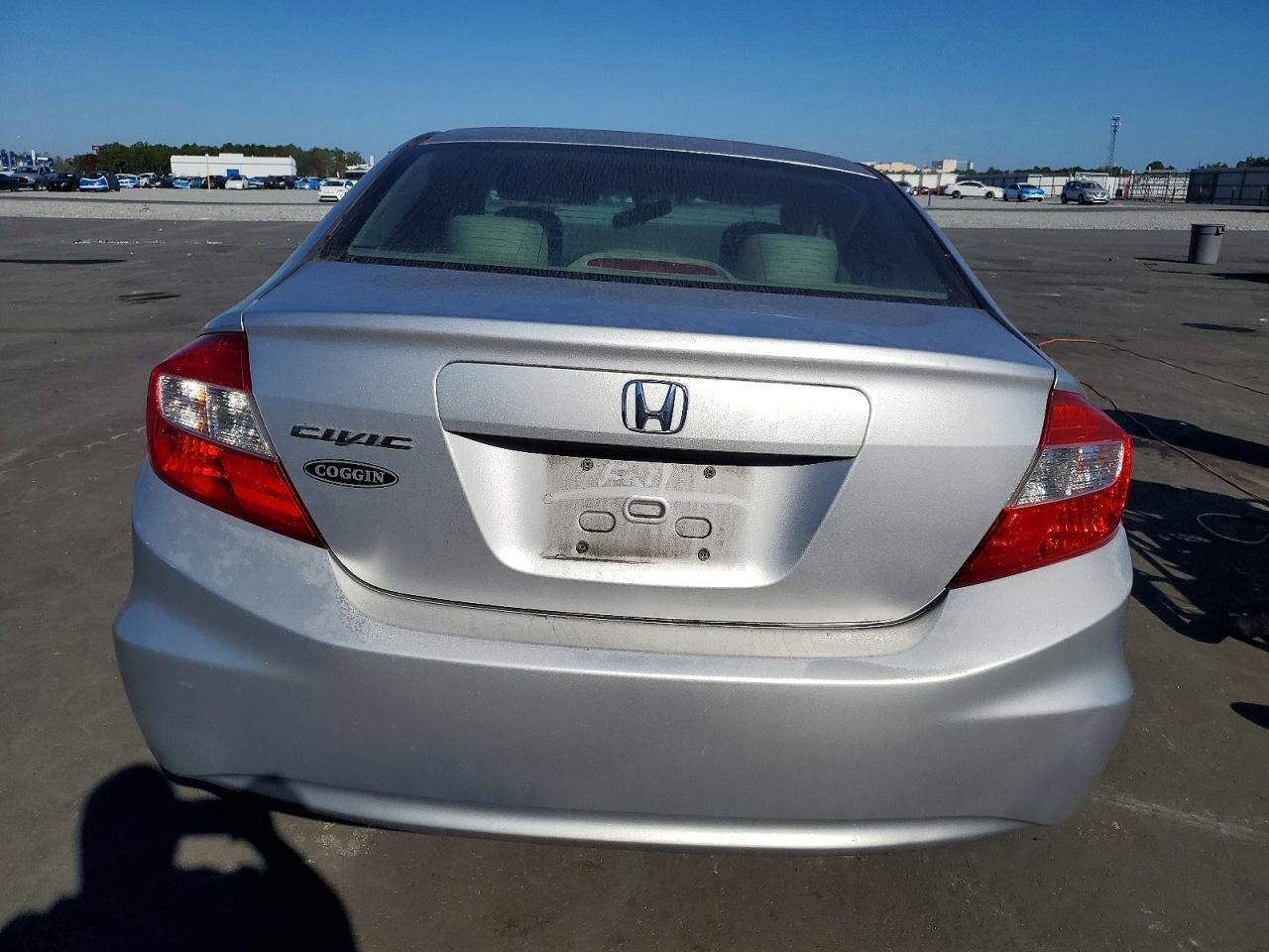 2012 HONDA CIVIC LX photo 6