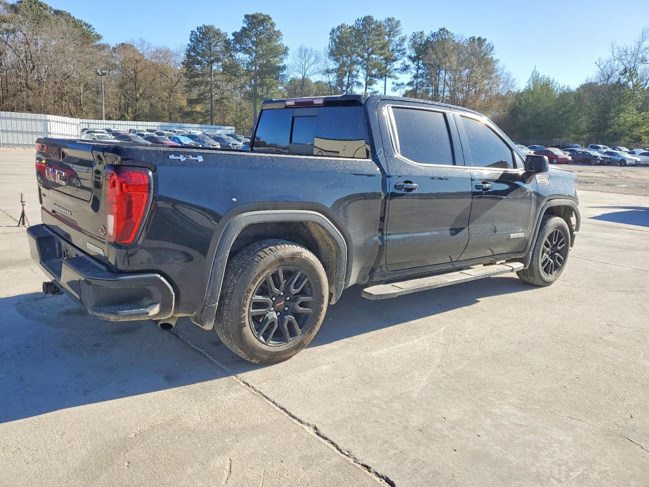 2021 GMC SIERRA K1500 ELEVATION photo 3