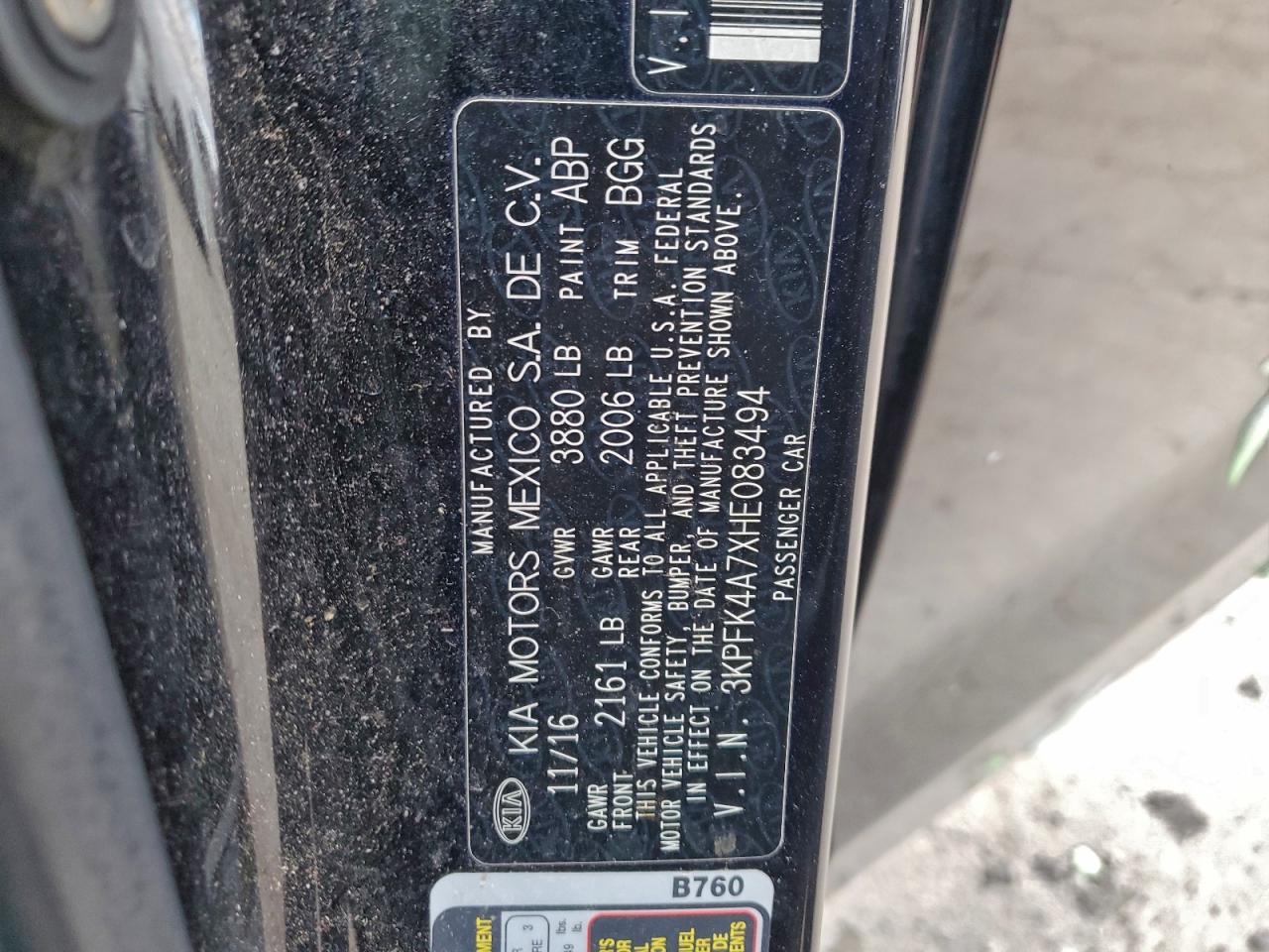 2017 KIA FORTE LX photo 13