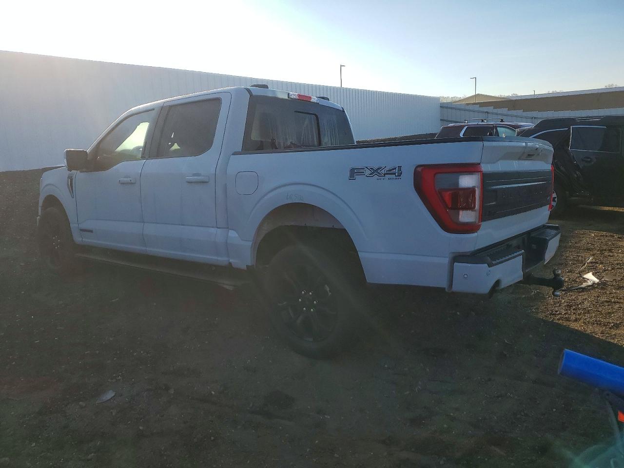 2023 FORD F150 SUPERCREW photo 2