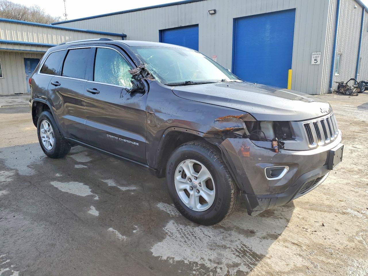 2015 JEEP GRAND CHEROKEE LAREDO photo 4