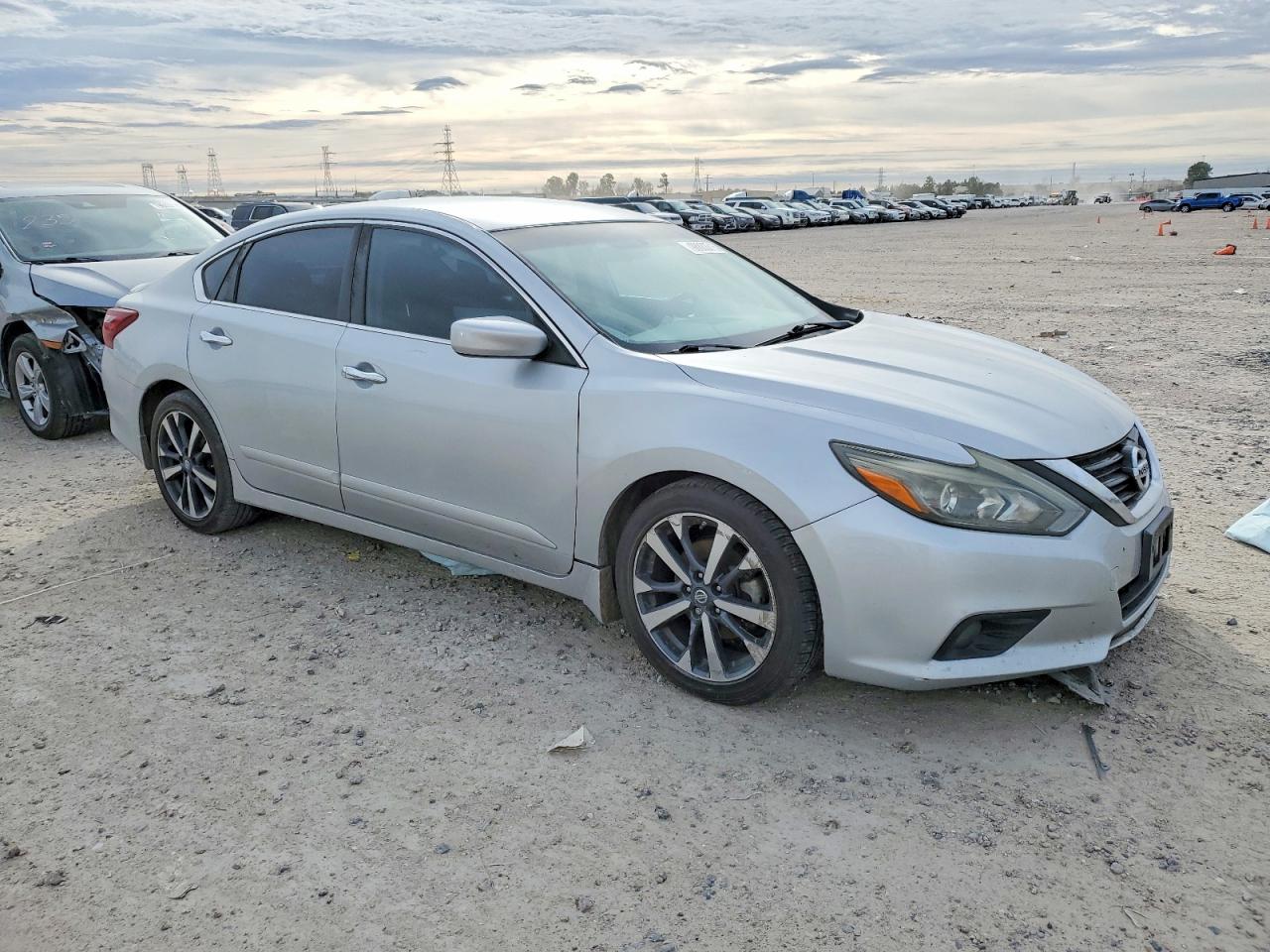 2017 NISSAN ALTIMA 2.5 photo 4