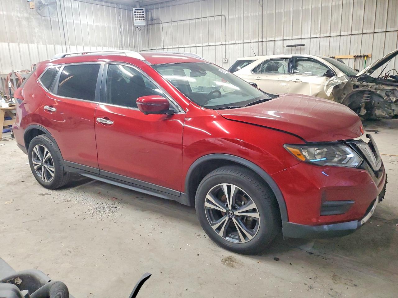 2019 NISSAN ROGUE S photo 4