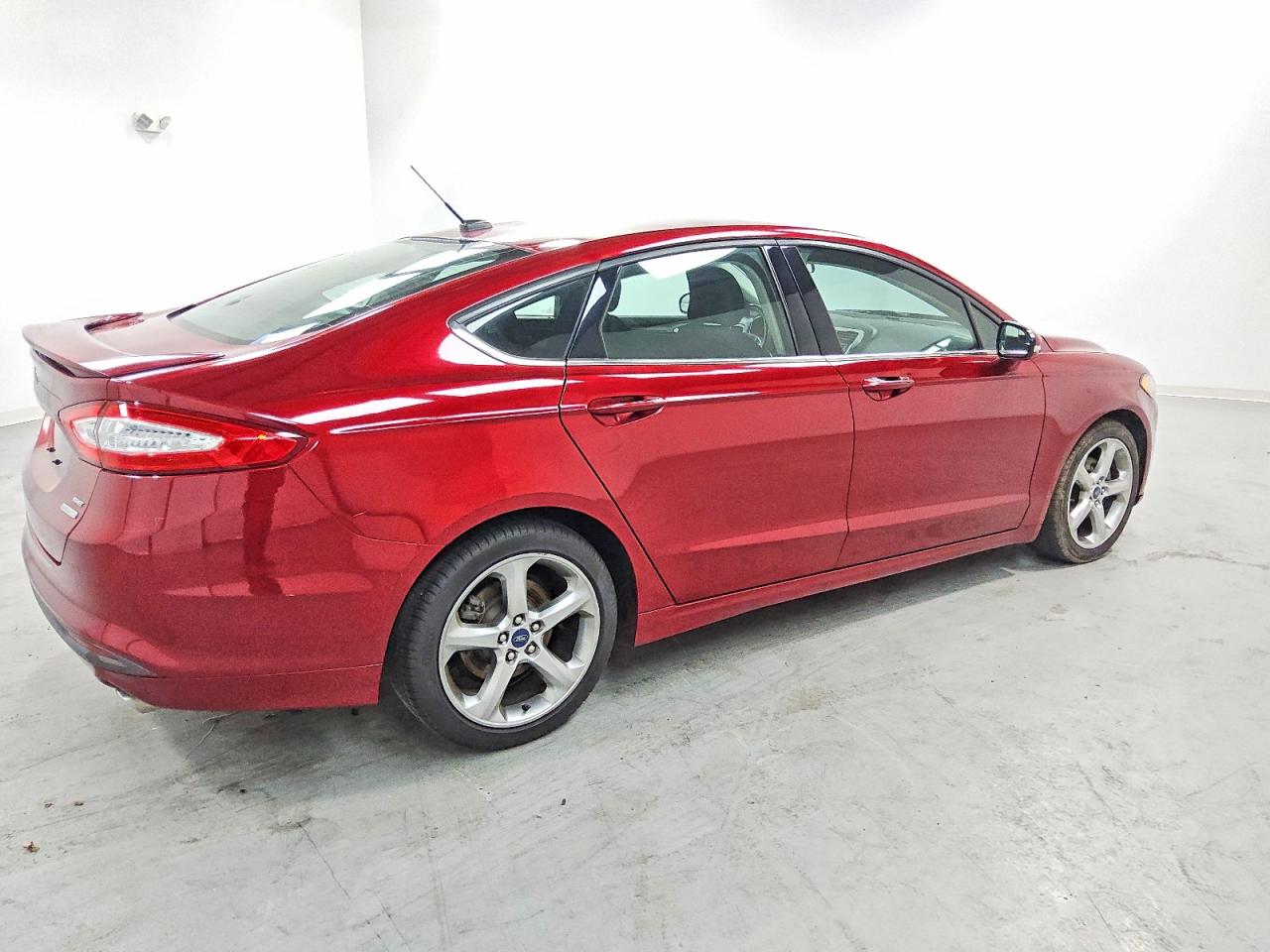 2015 FORD FUSION SE photo 3