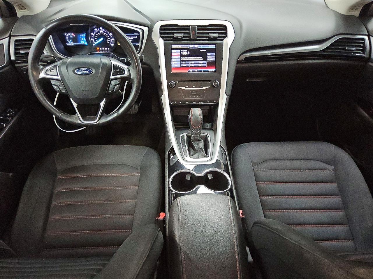 2015 FORD FUSION SE photo 8