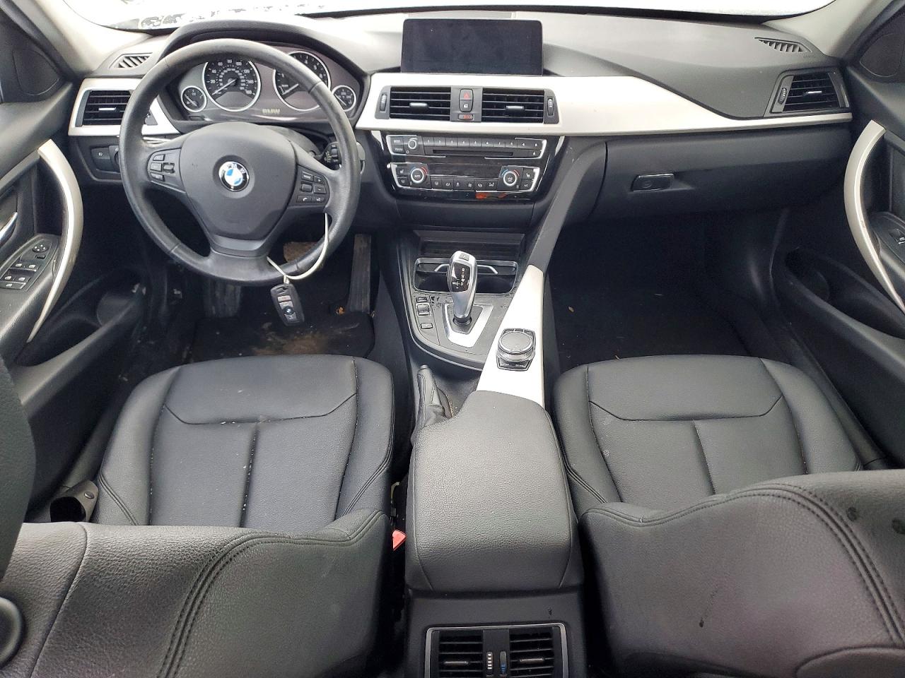 2017 BMW 320 XI photo 8