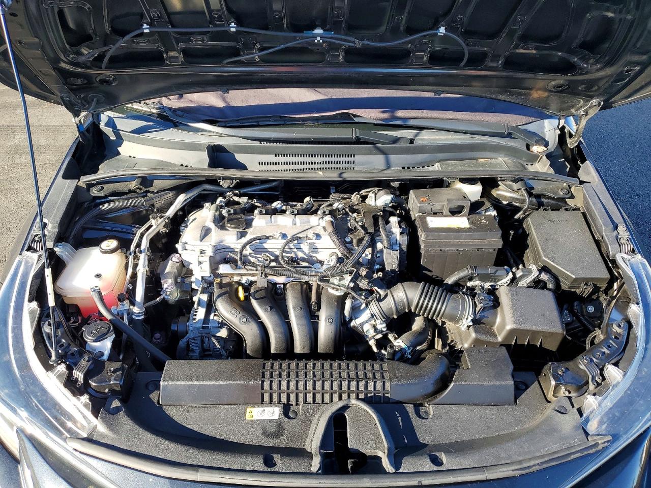 2021 TOYOTA COROLLA LE photo 21