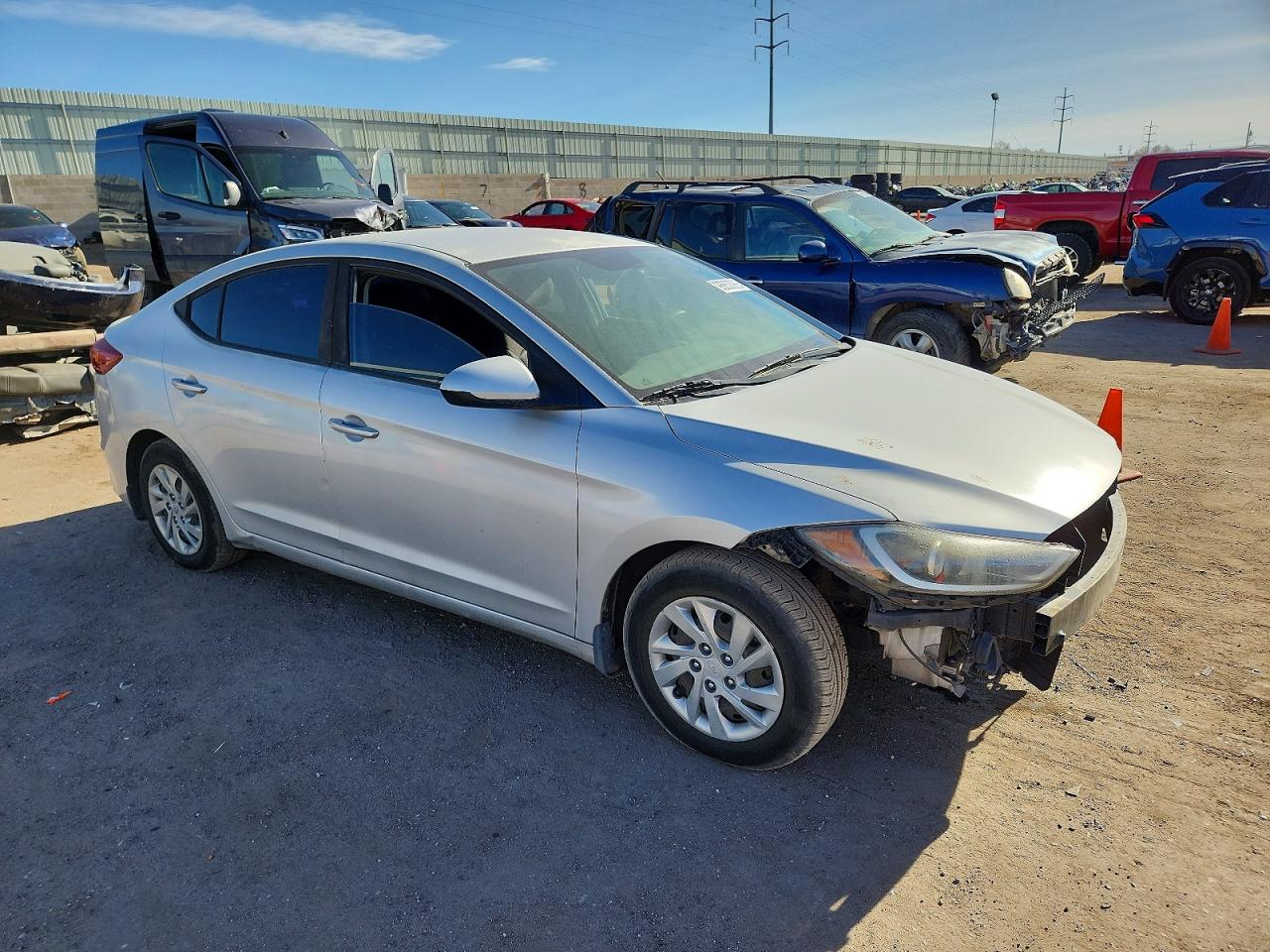 2018 HYUNDAI ELANTRA SE photo 13
