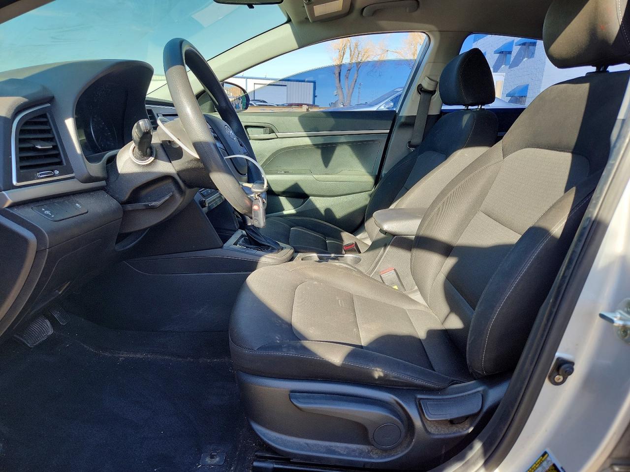 2018 HYUNDAI ELANTRA SE photo 25