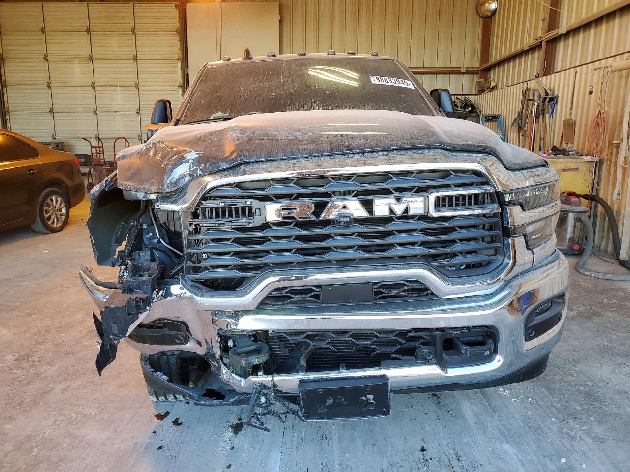 2025 RAM 2500 BIG HORN photo 5