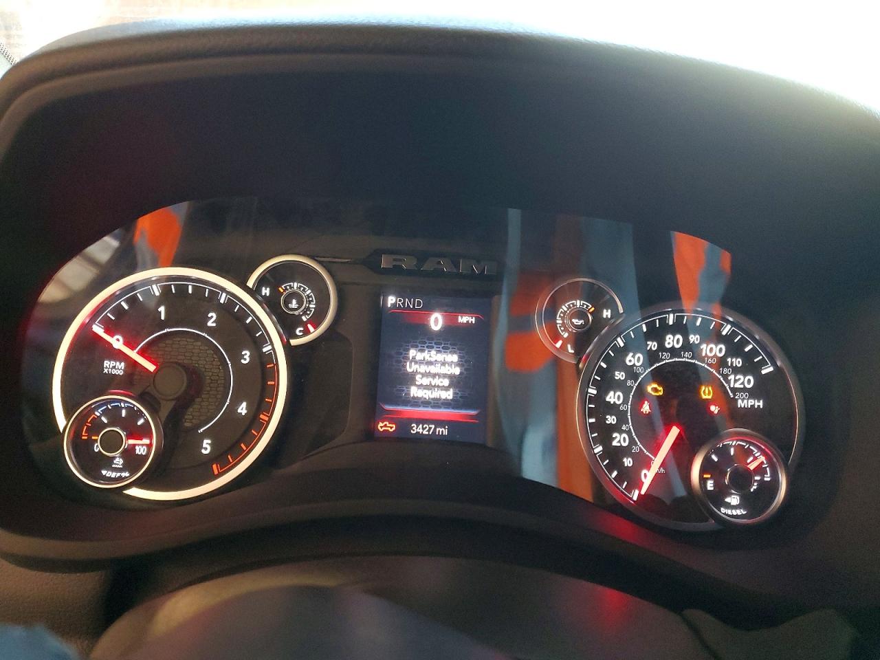 2025 RAM 2500 BIG HORN photo 9
