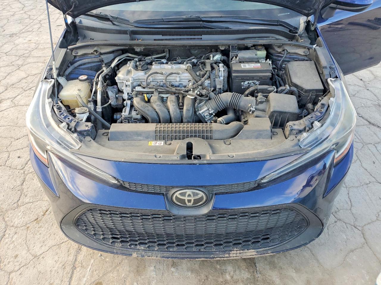 2021 TOYOTA COROLLA LE photo 11