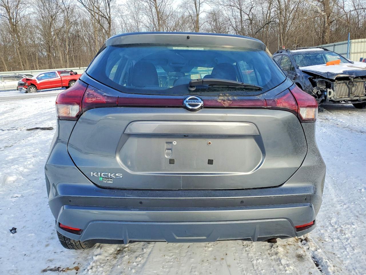 2021 NISSAN KICKS S photo 6