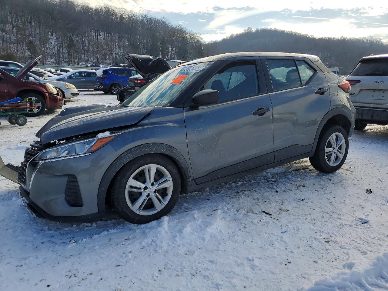 2021 NISSAN KICKS