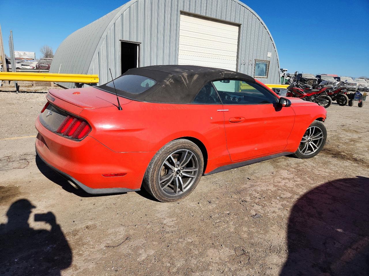 2015 FORD MUSTANG photo 3