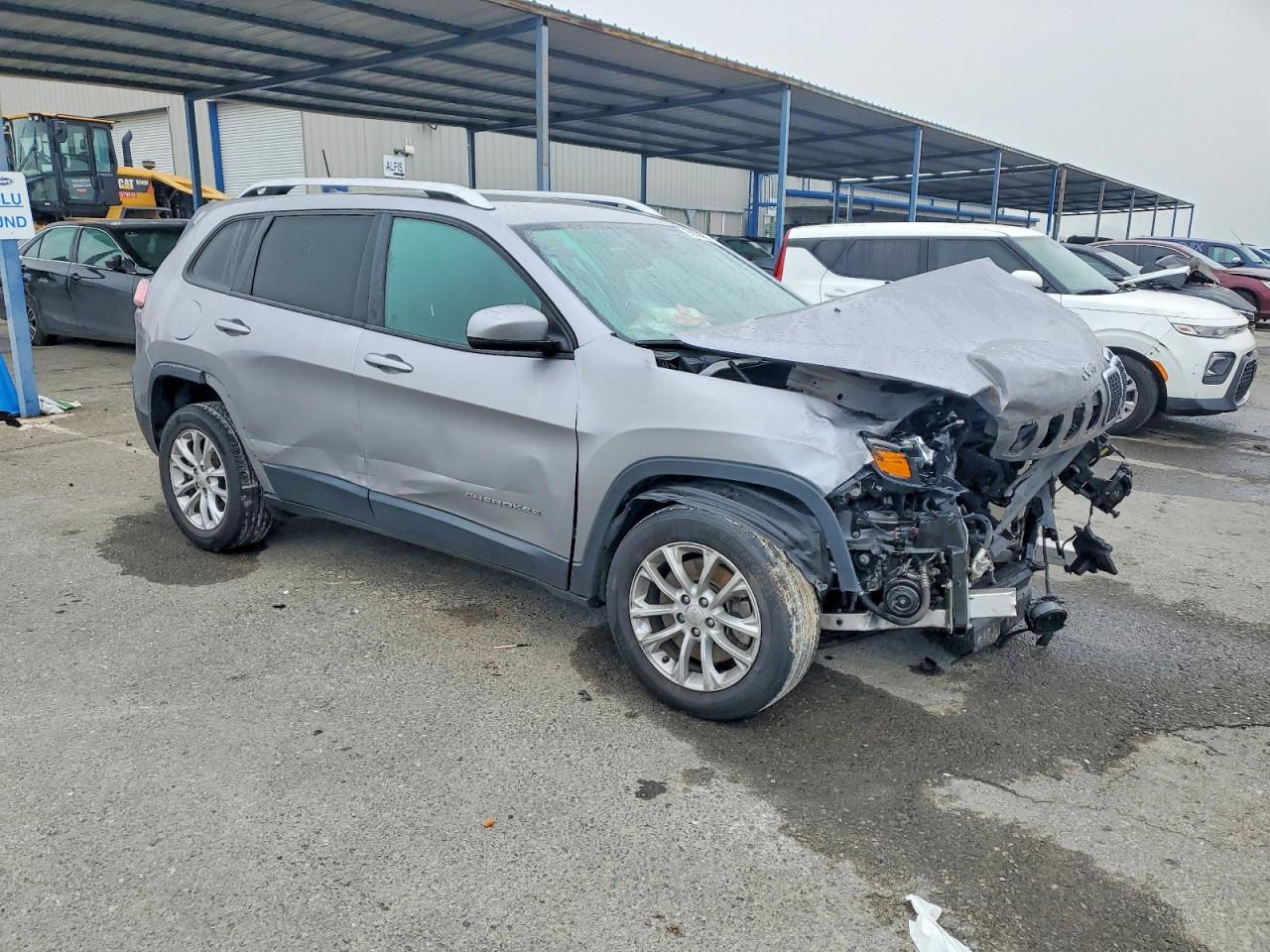 2021 JEEP CHEROKEE LATITUDE photo 4