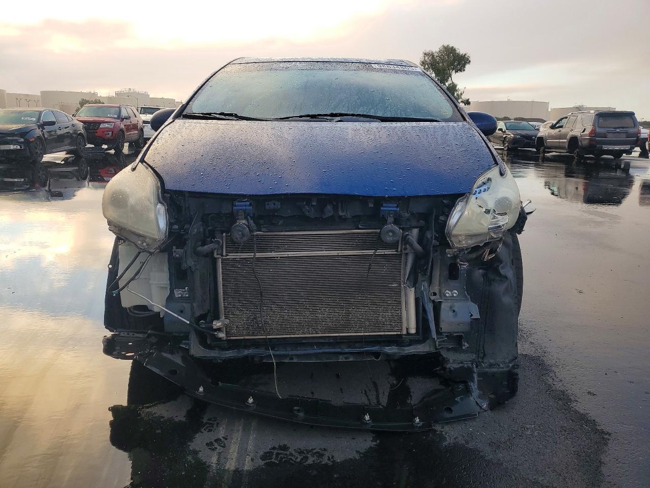 2010 TOYOTA PRIUS photo 5