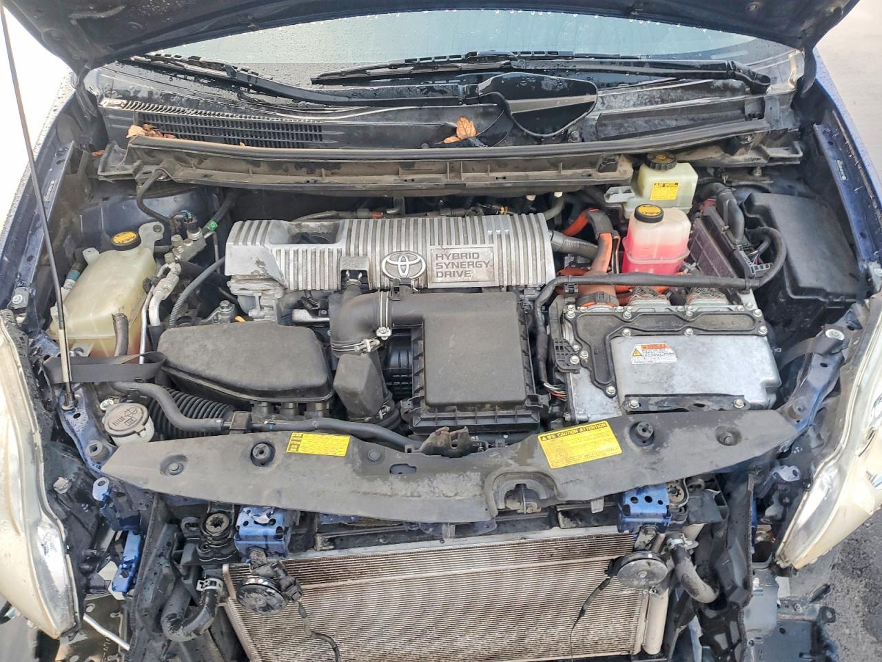 2010 TOYOTA PRIUS photo 11