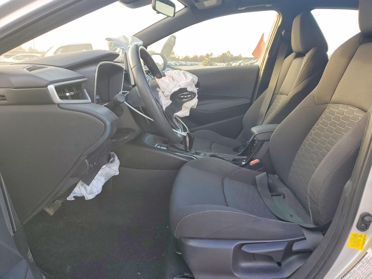 2020 TOYOTA COROLLA SE photo 13