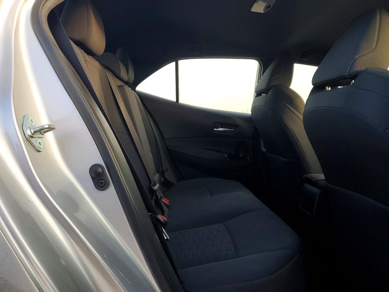 2020 TOYOTA COROLLA SE photo 19