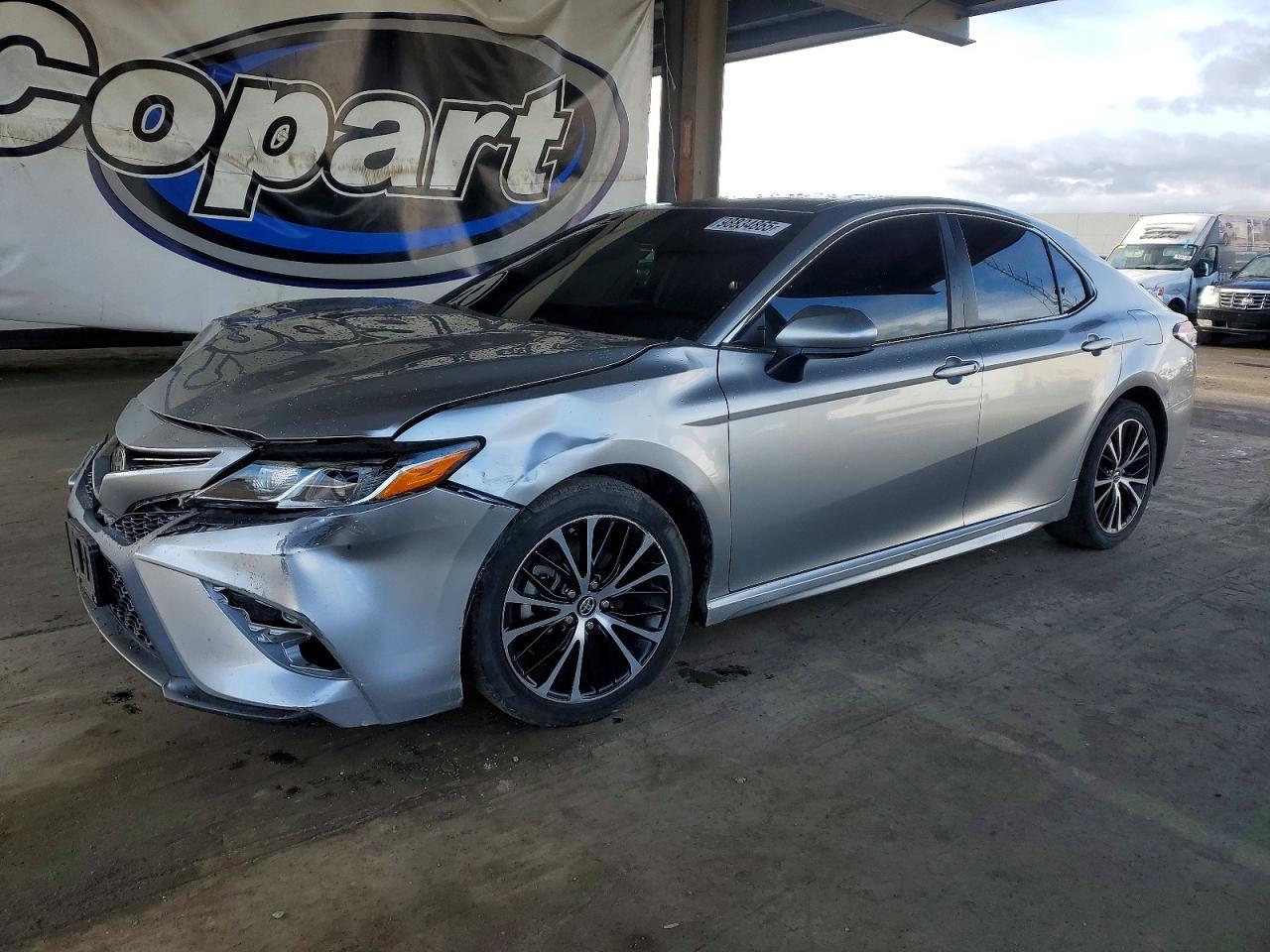 2020 TOYOTA CAMRY