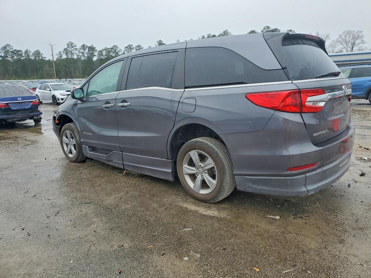 2019 HONDA ODYSSEY EXL photo 2
