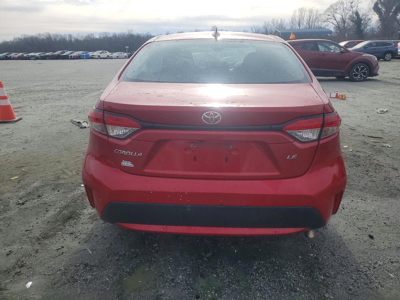 2021 TOYOTA COROLLA LE photo 6